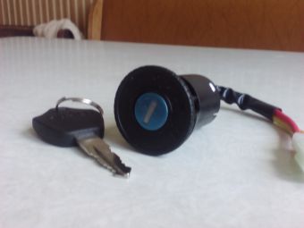 Замок зажигания большой с ключом для электровелосипедов и скутеров