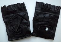 Перчатки беспалые из мягкой кожи